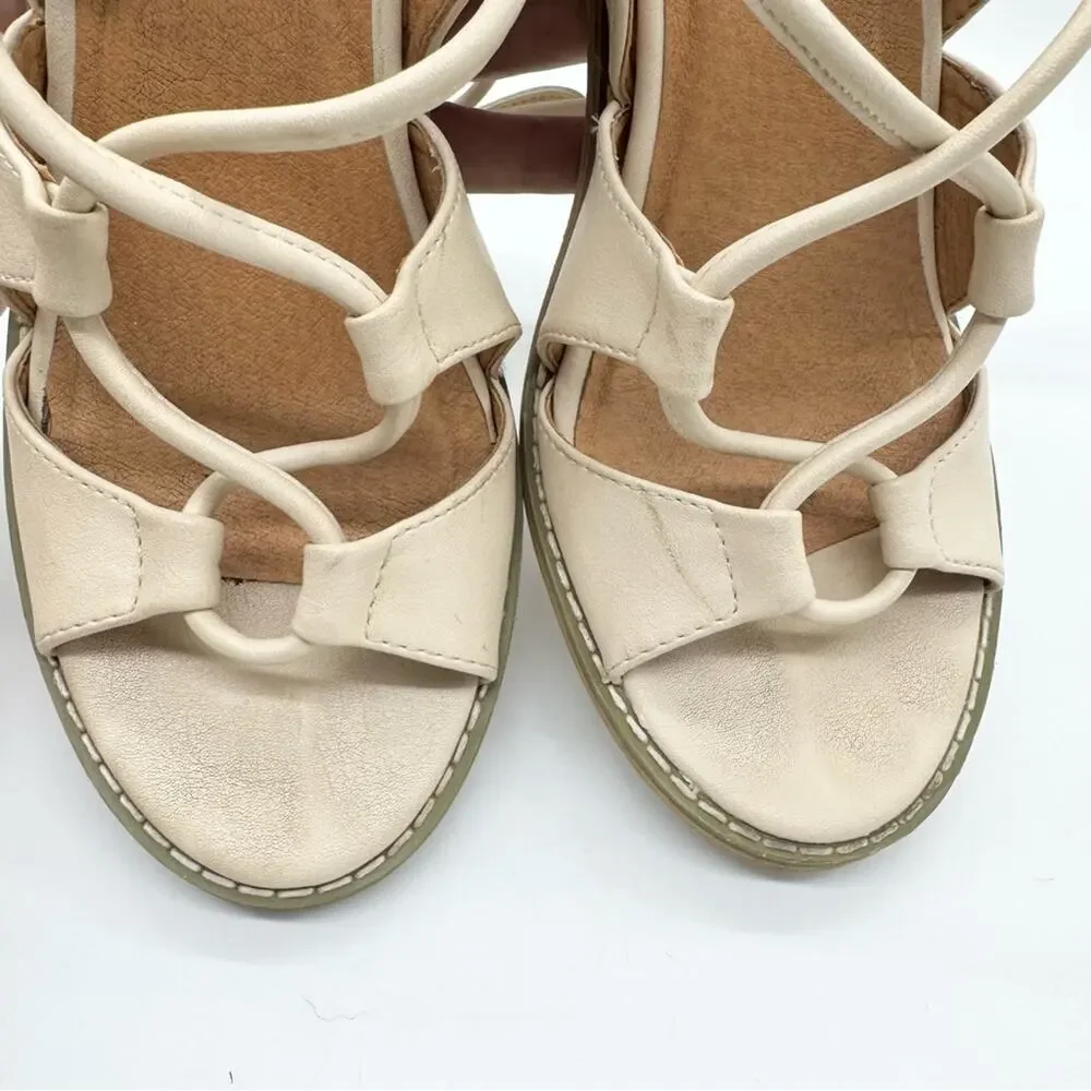 UO Silence + Noise Sofia Lace Up Ankle Tie‎ Heel Sandals Cream Size 9 Boho Glam